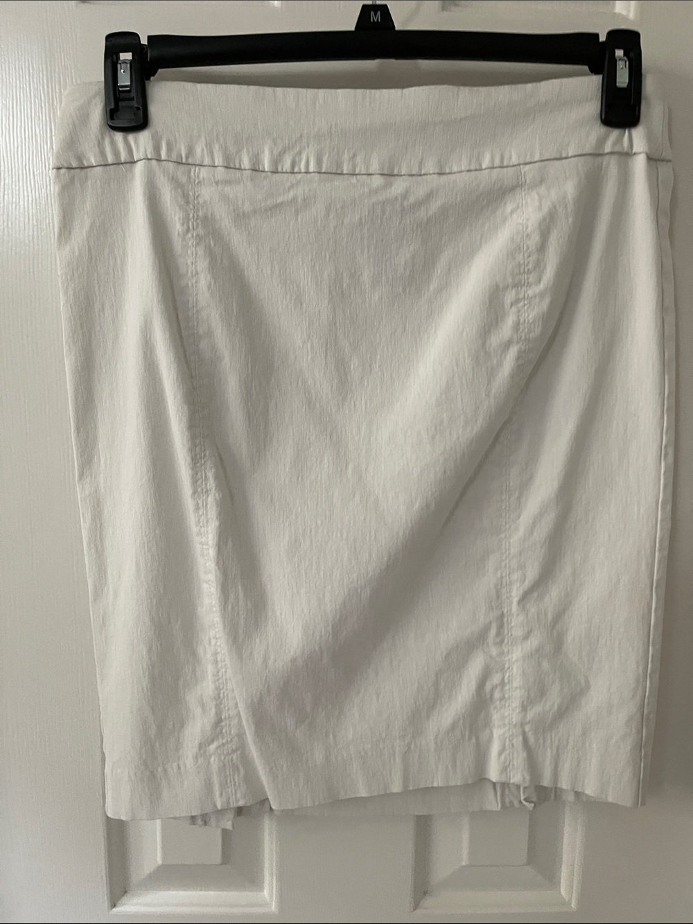 Attyre White Pencil Skirt